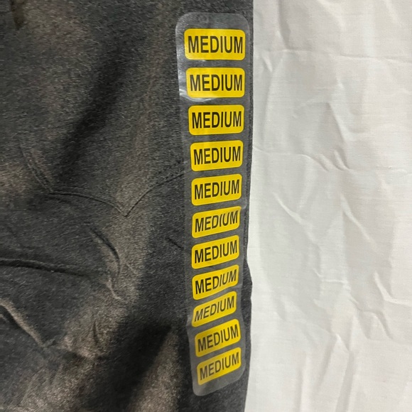 Seven pull on pointe 4 way stretch movement skinny leg pants  charcoal in color - Picture 5 of 6